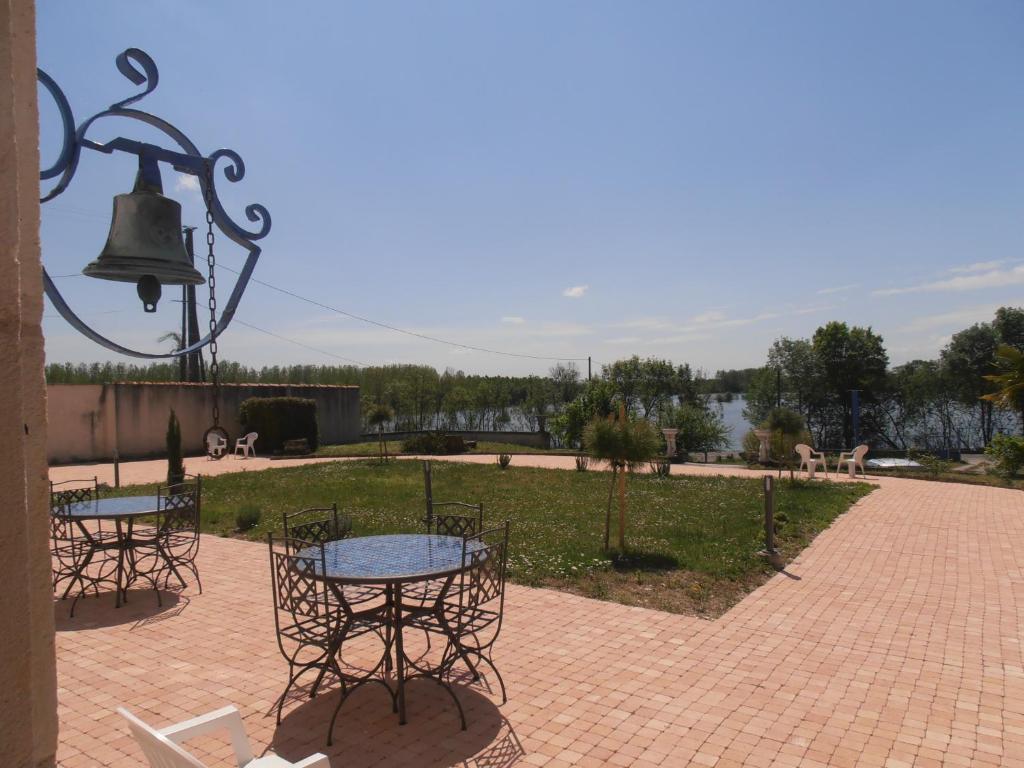 Chateau Sainte-Marie Dompierre-sur-Charente Bagian luar foto